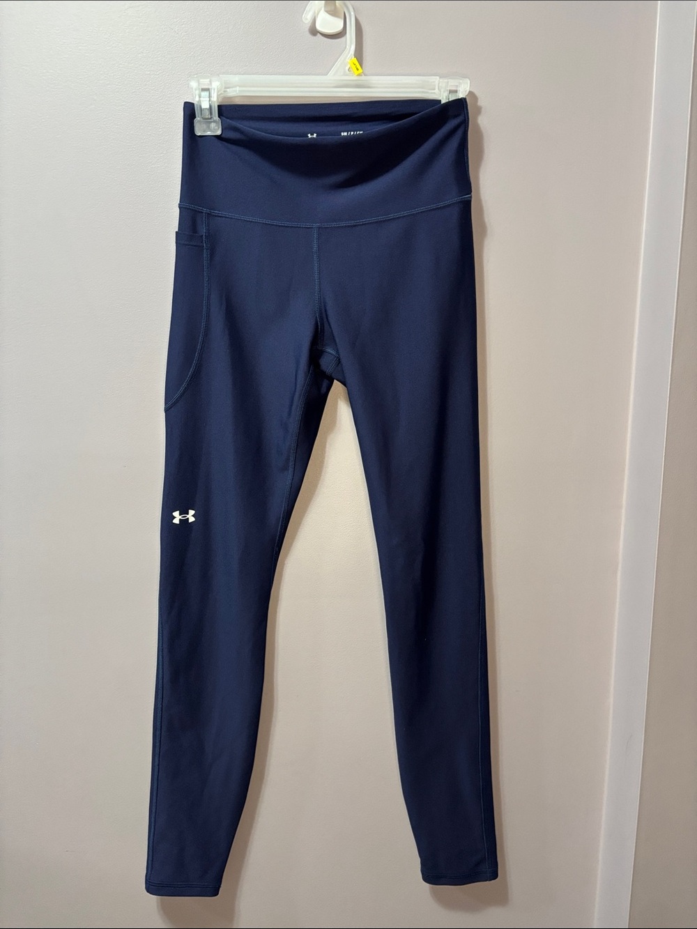 Under Armour Navy Compression Heat Gear High-Waist Leggings with Side Pocket